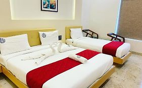 Hotel Sangeeth Palace